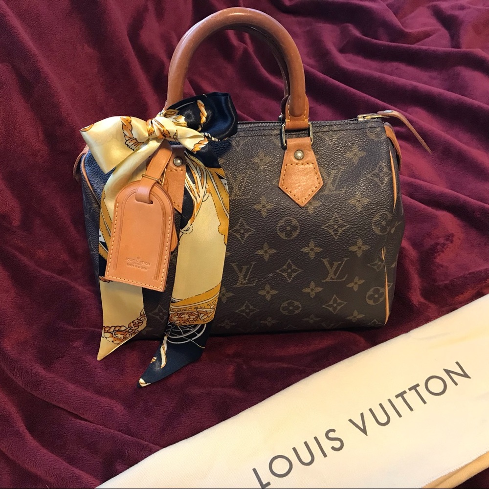 ❤️ Authentic Louis Vuitton Speedy 25 with Tag ❤️.